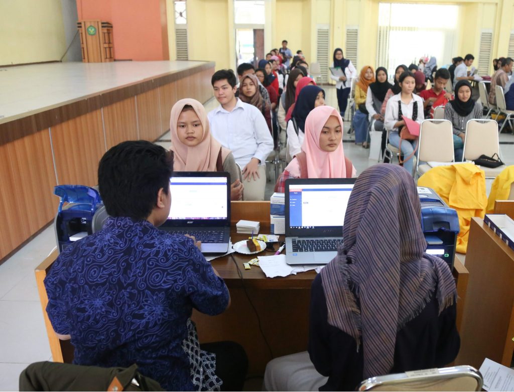 Website Universitas Siliwangi